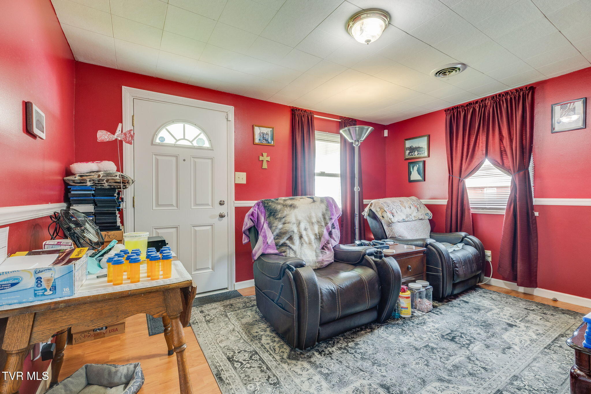2021 Katelyn Drive Drive, Elizabethton, Tennessee image 5