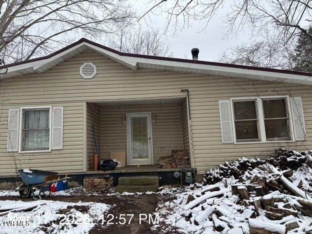 Photo of 324 Jess Hopson Road, Unicoi, TN 37692 (MLS # 9993815)