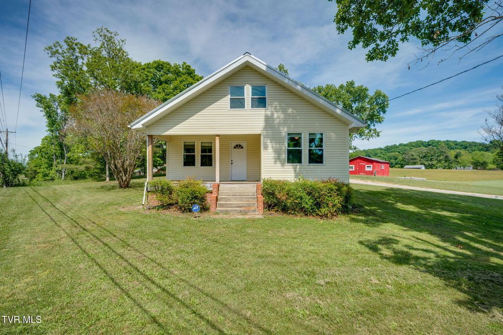 Photo of 1620 Spider Stines Road, Greeneville, TN 37745 (MLS # 9995507)