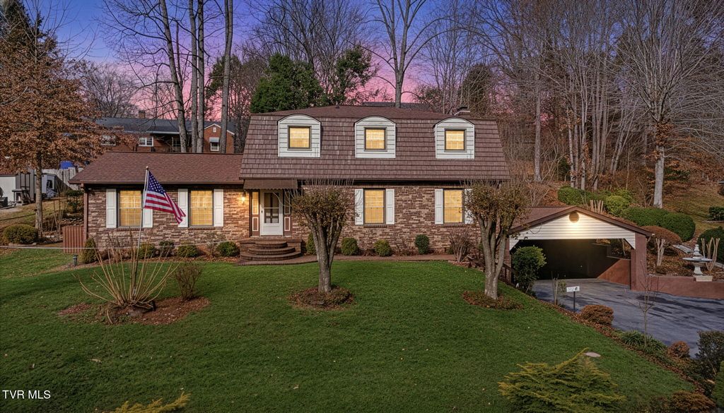 Photo of 557 Valley Avenue, Erwin, TN 37650 (MLS # 9989065)