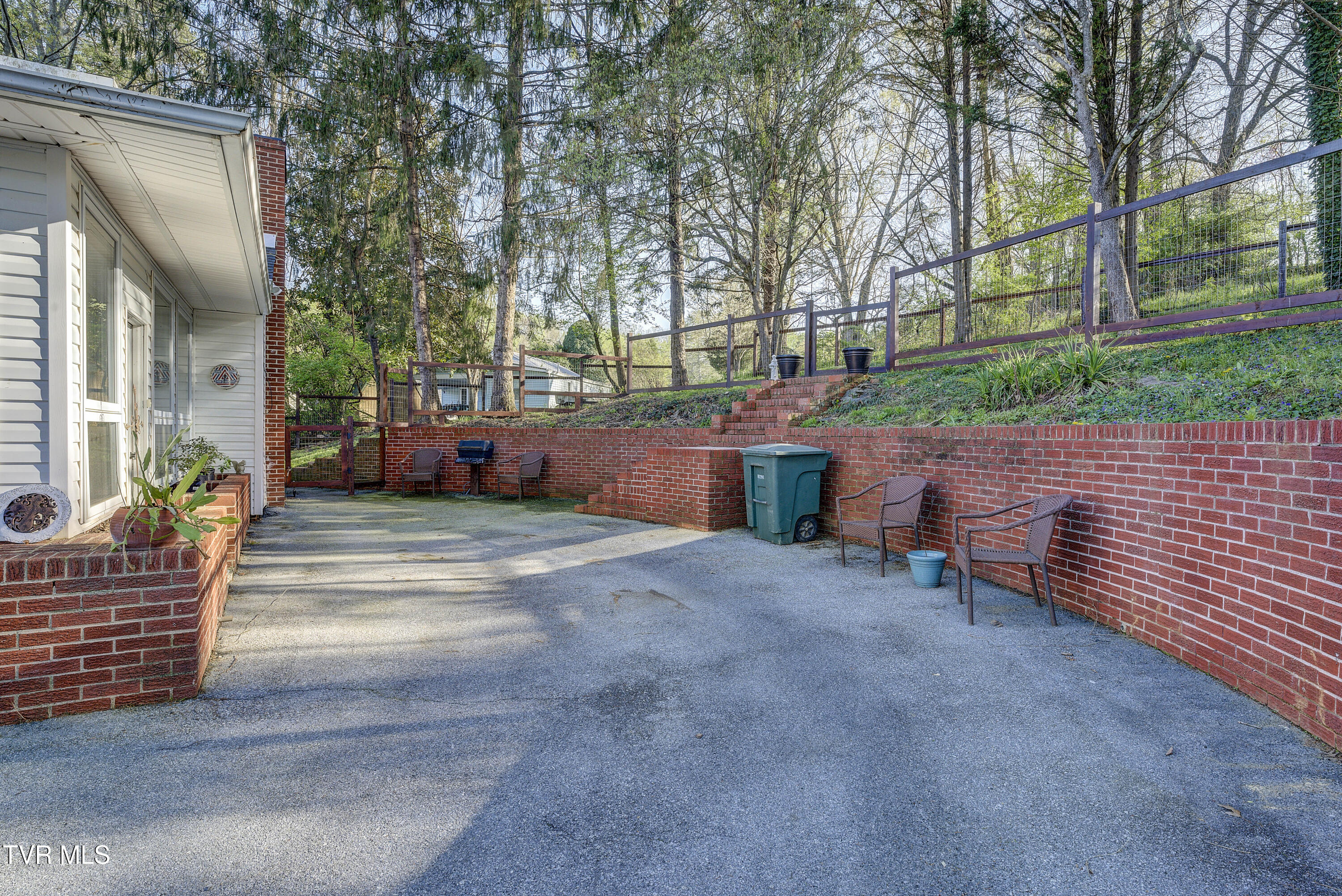607 Carter Boulevard, Elizabethton, Tennessee image 47