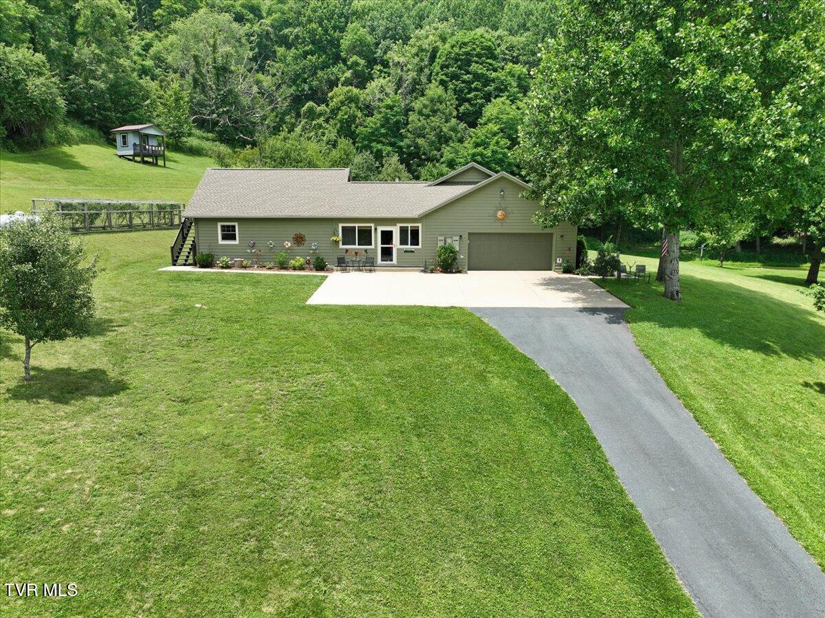 309 Roan Springs Lane