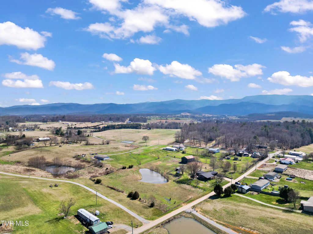Photo of Tbd Barren Road, Chuckey, TN 37641 (MLS # 9992090)