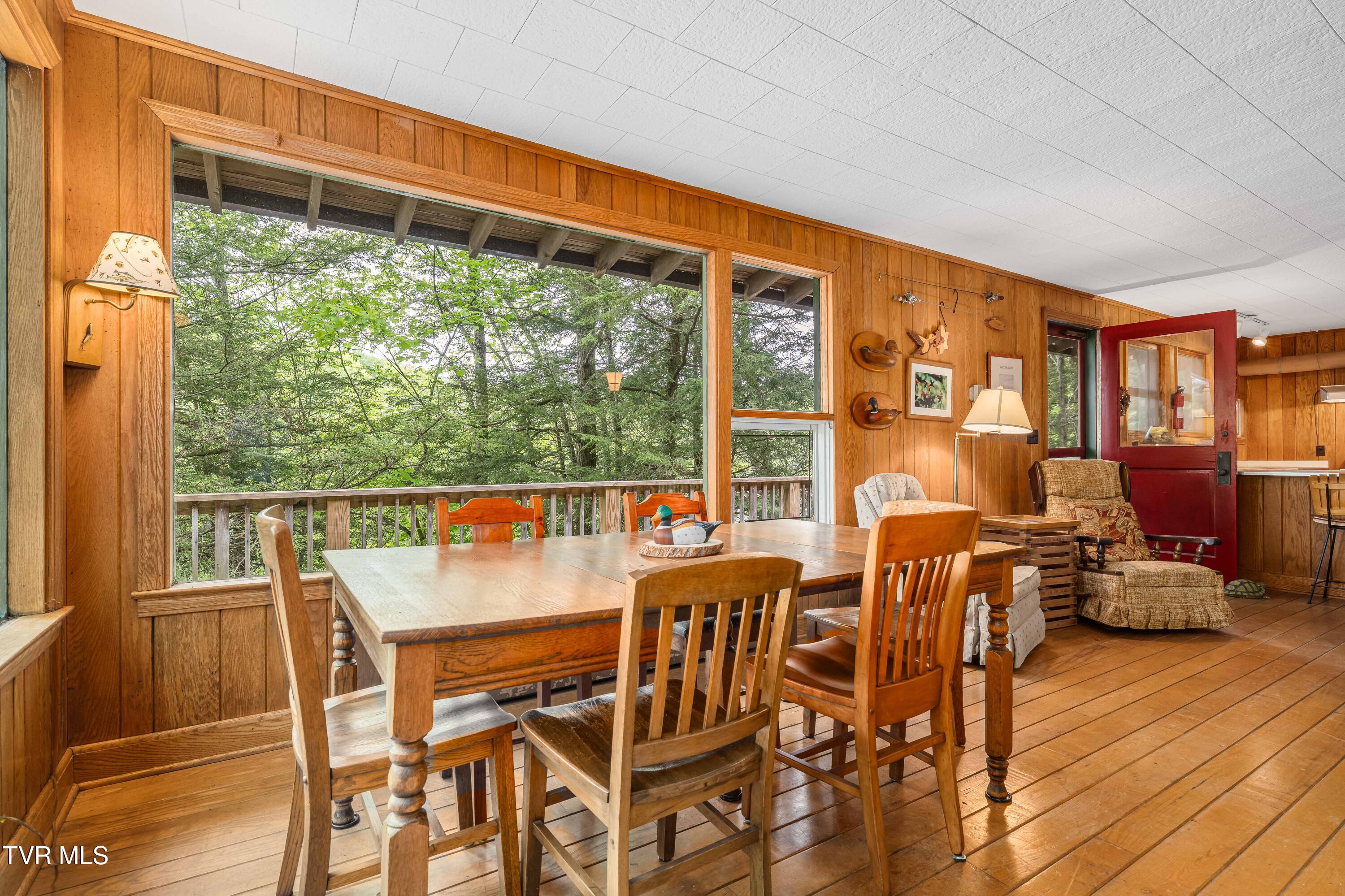 150 Ripshin Lake Road, Roan Mountain, Tennessee image 9