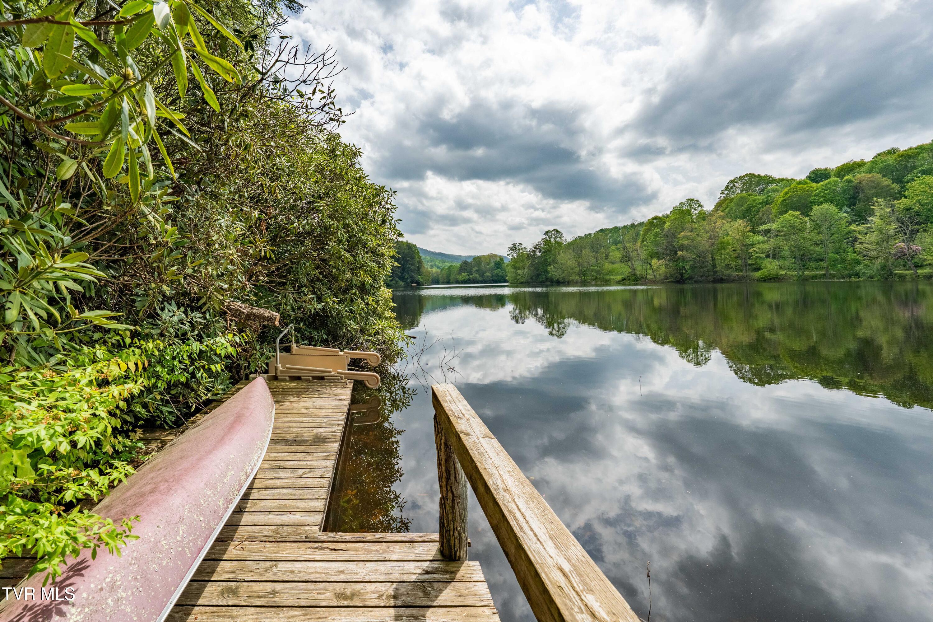150 Ripshin Lake Road, Roan Mountain, Tennessee image 38