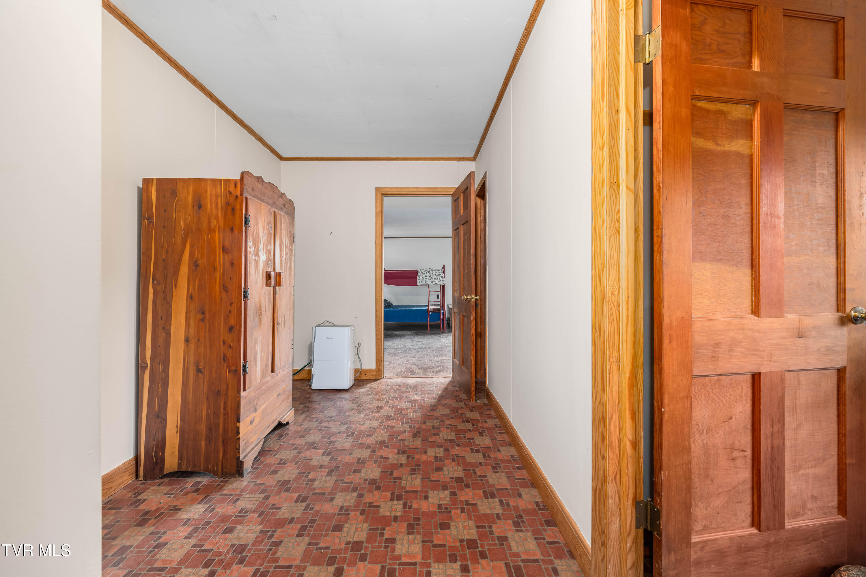 150 Ripshin Lake Road, Roan Mountain, Tennessee image 23