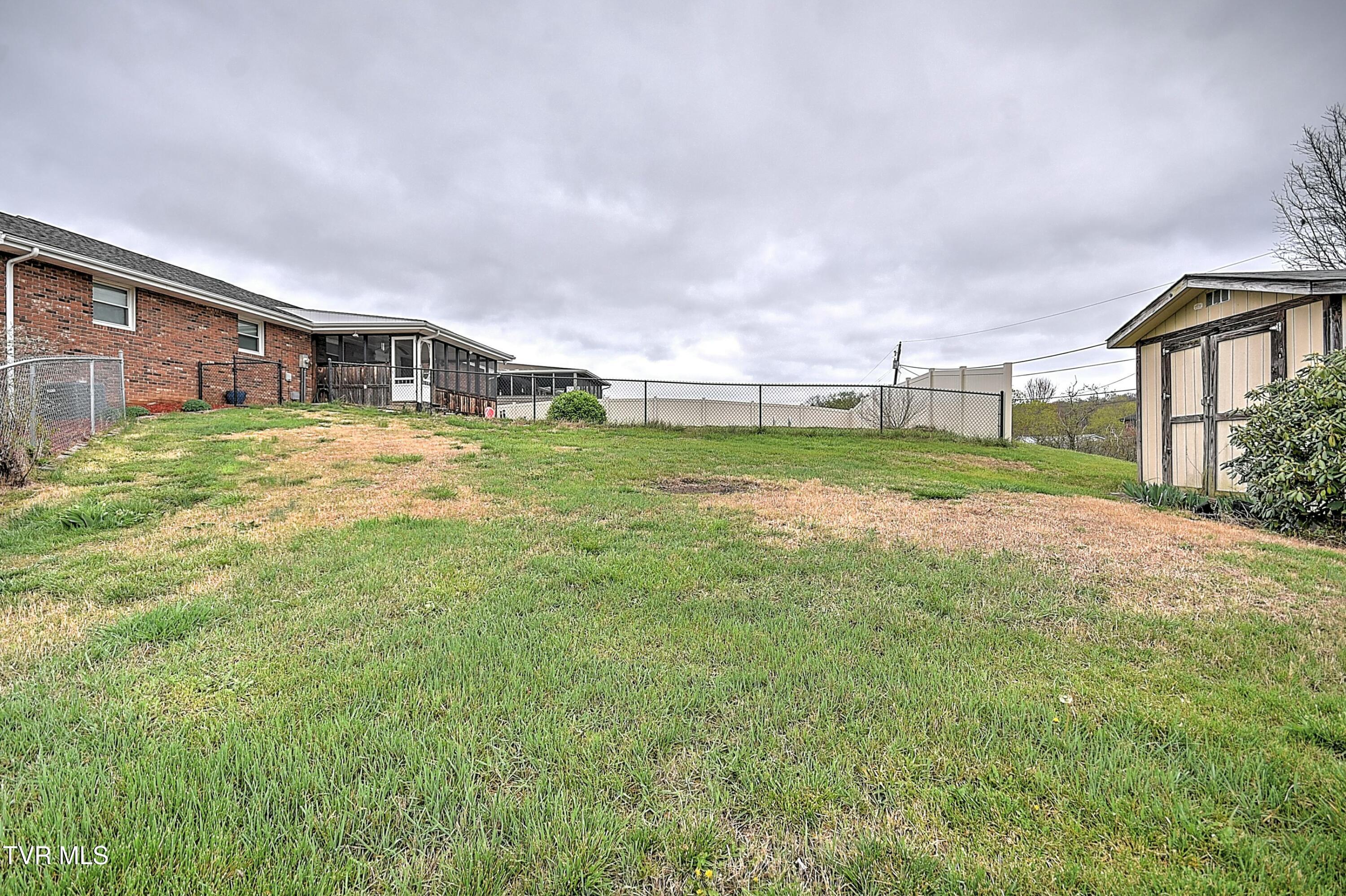518 Spruce St Street, Mount Carmel, Tennessee image 44
