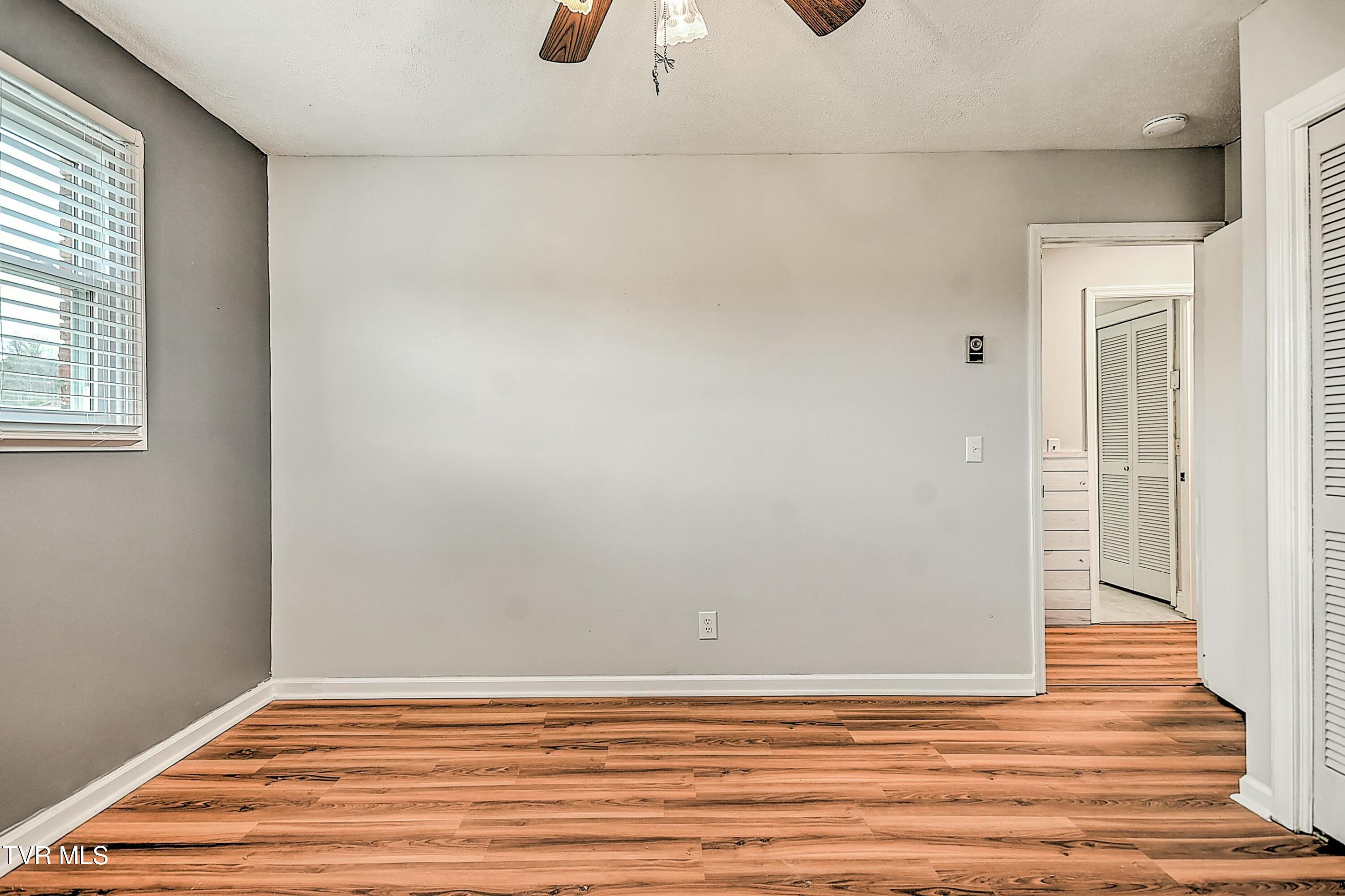 518 Spruce St Street, Mount Carmel, Tennessee image 32
