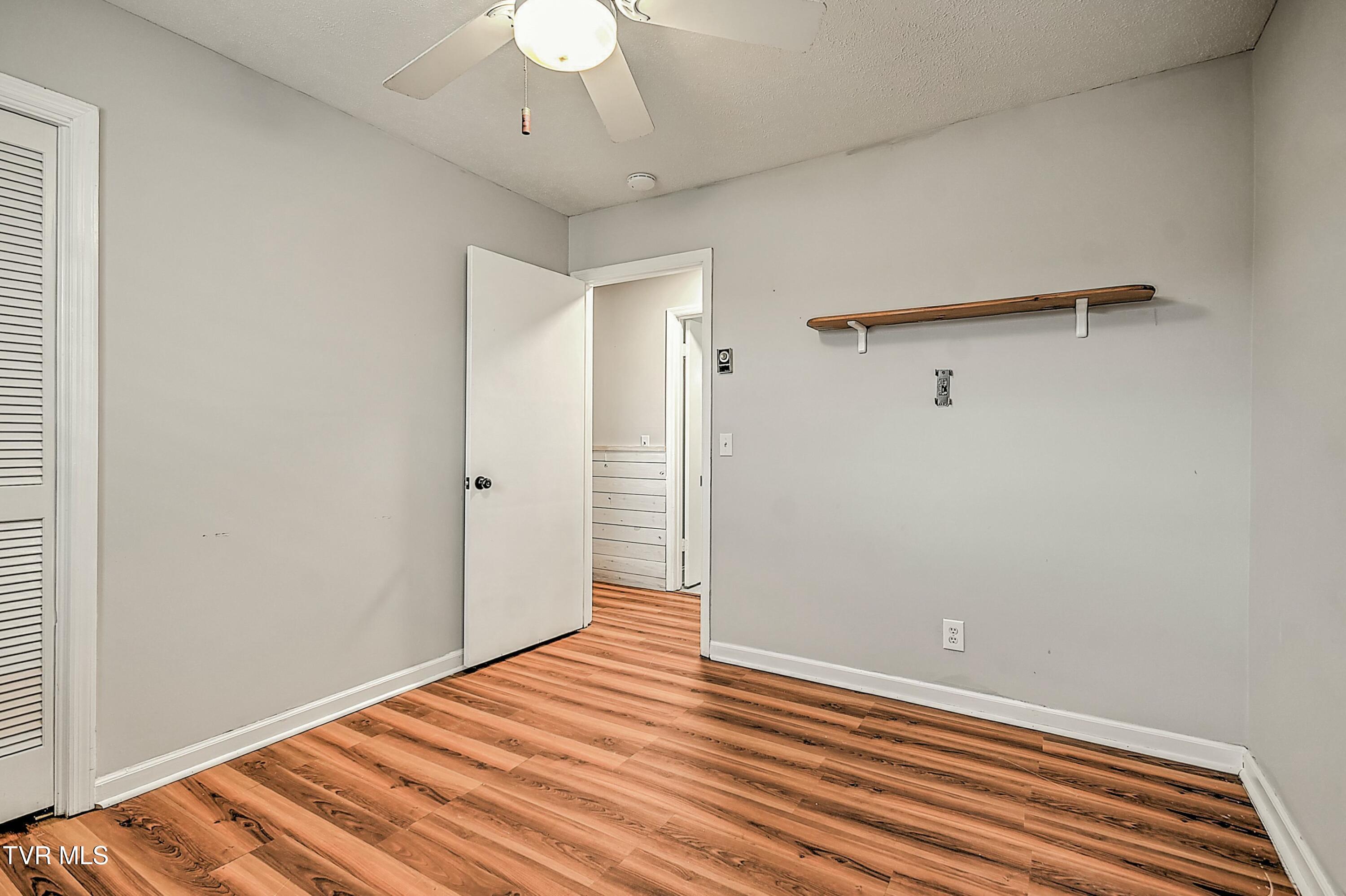 518 Spruce St Street, Mount Carmel, Tennessee image 24