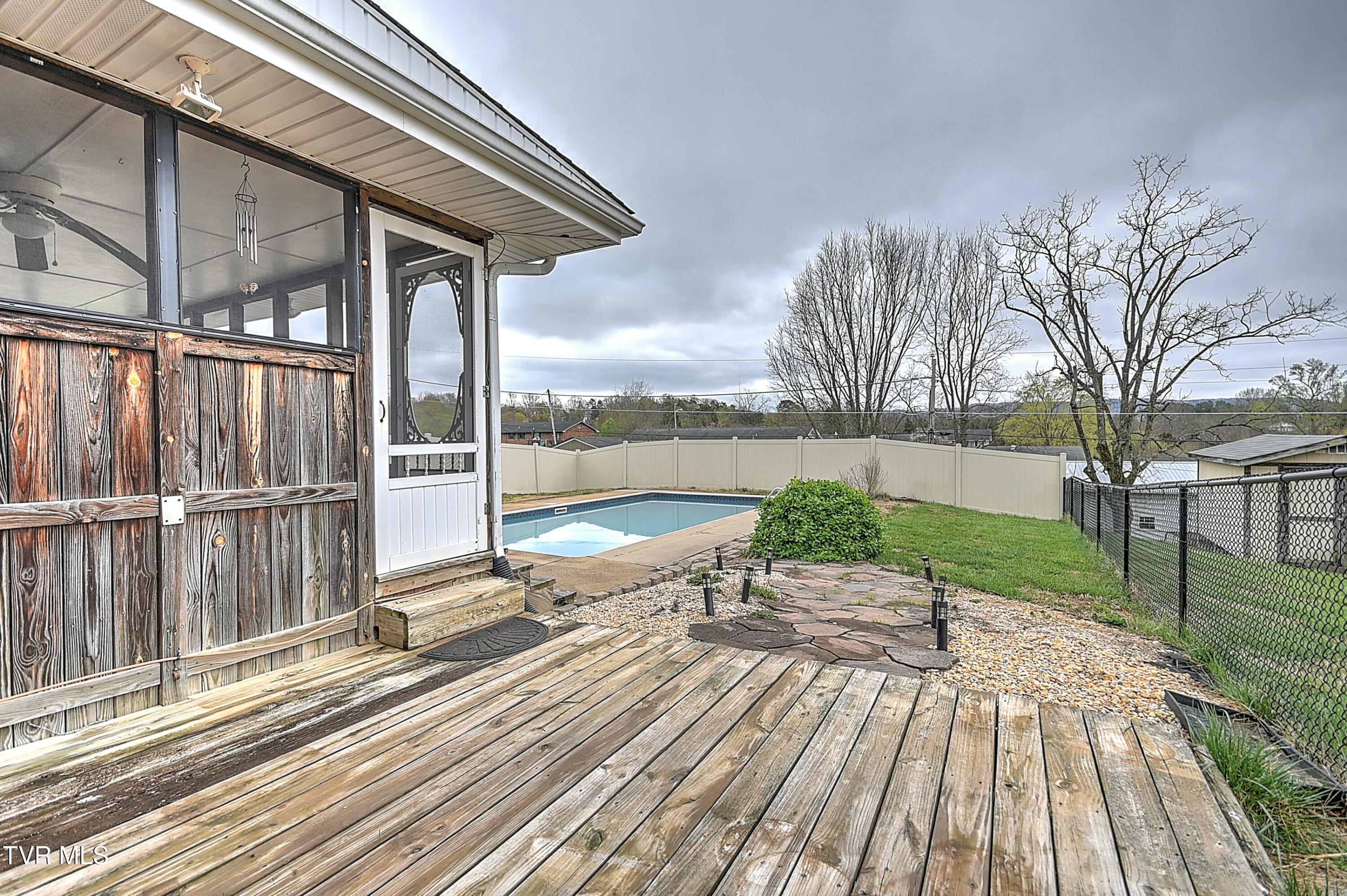 518 Spruce St Street, Mount Carmel, Tennessee image 47