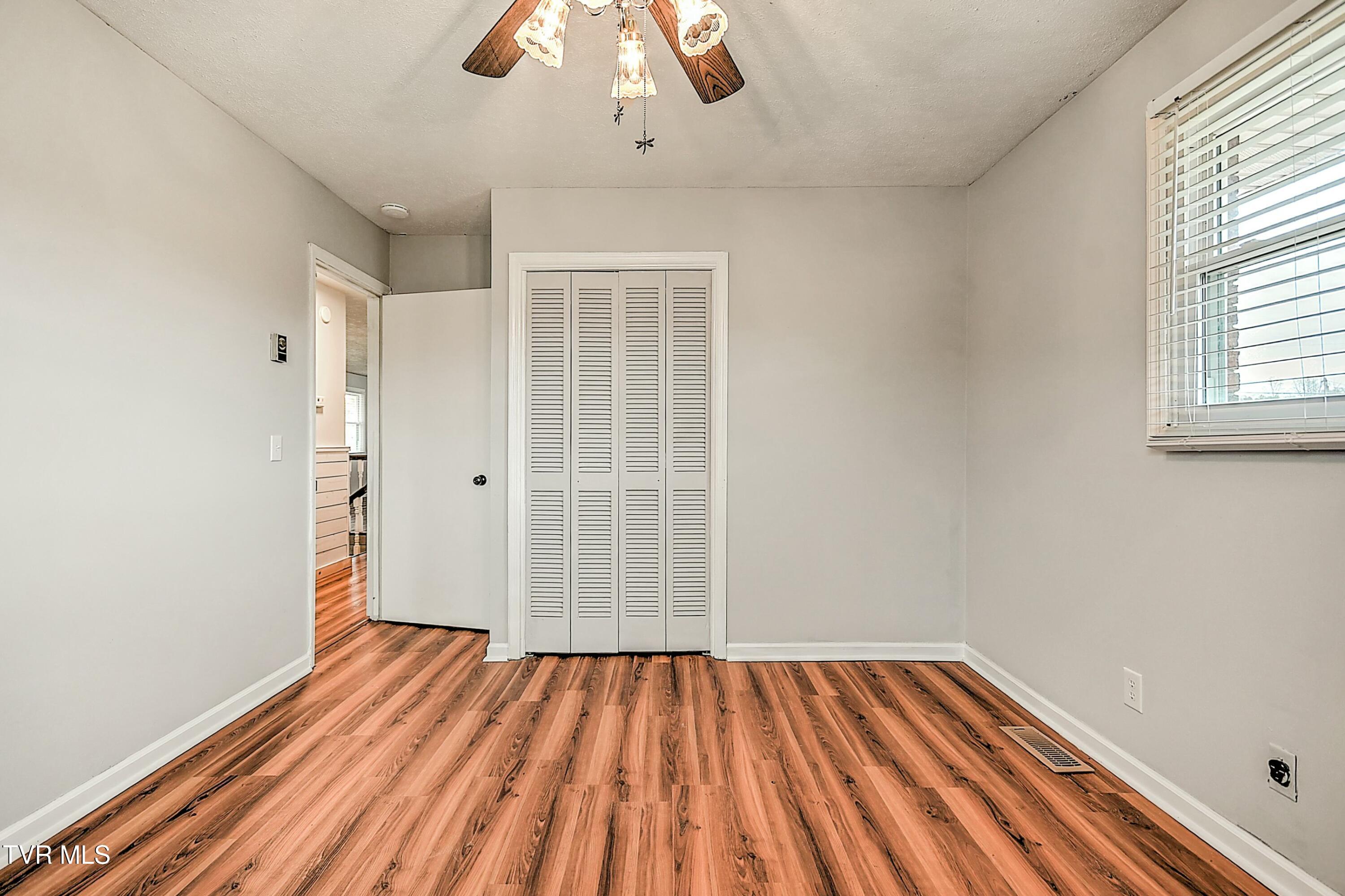 518 Spruce St Street, Mount Carmel, Tennessee image 31