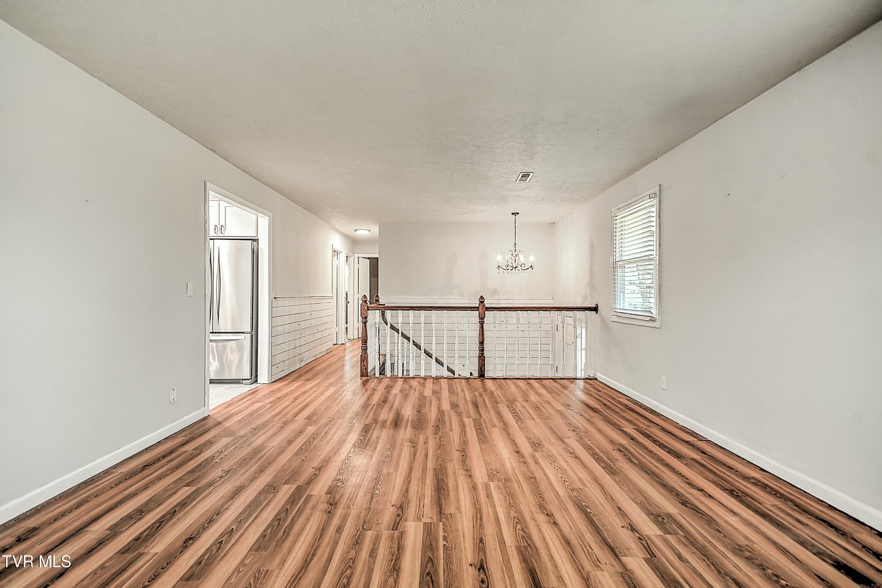 518 Spruce St Street, Mount Carmel, Tennessee image 10