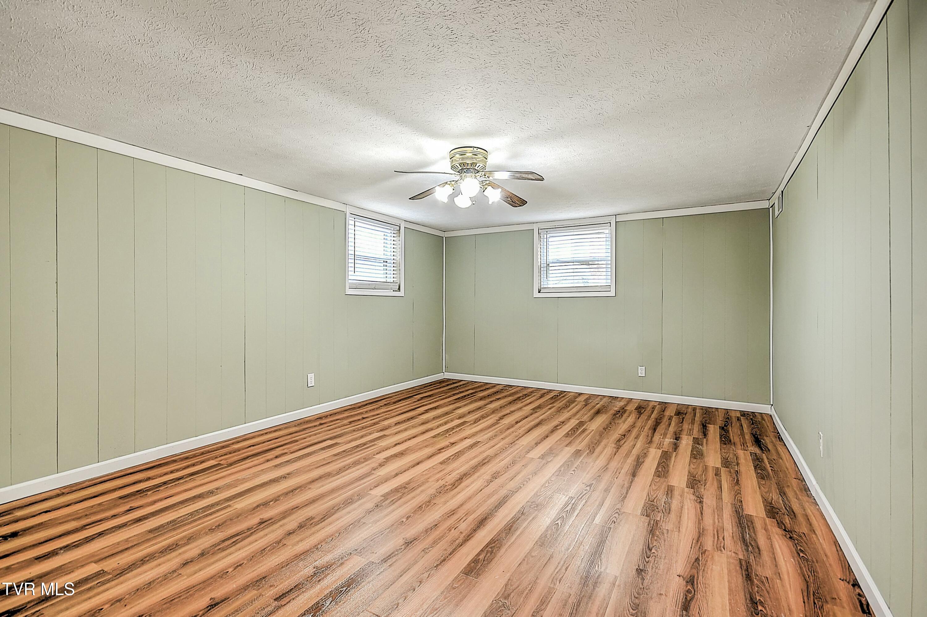 518 Spruce St Street, Mount Carmel, Tennessee image 34