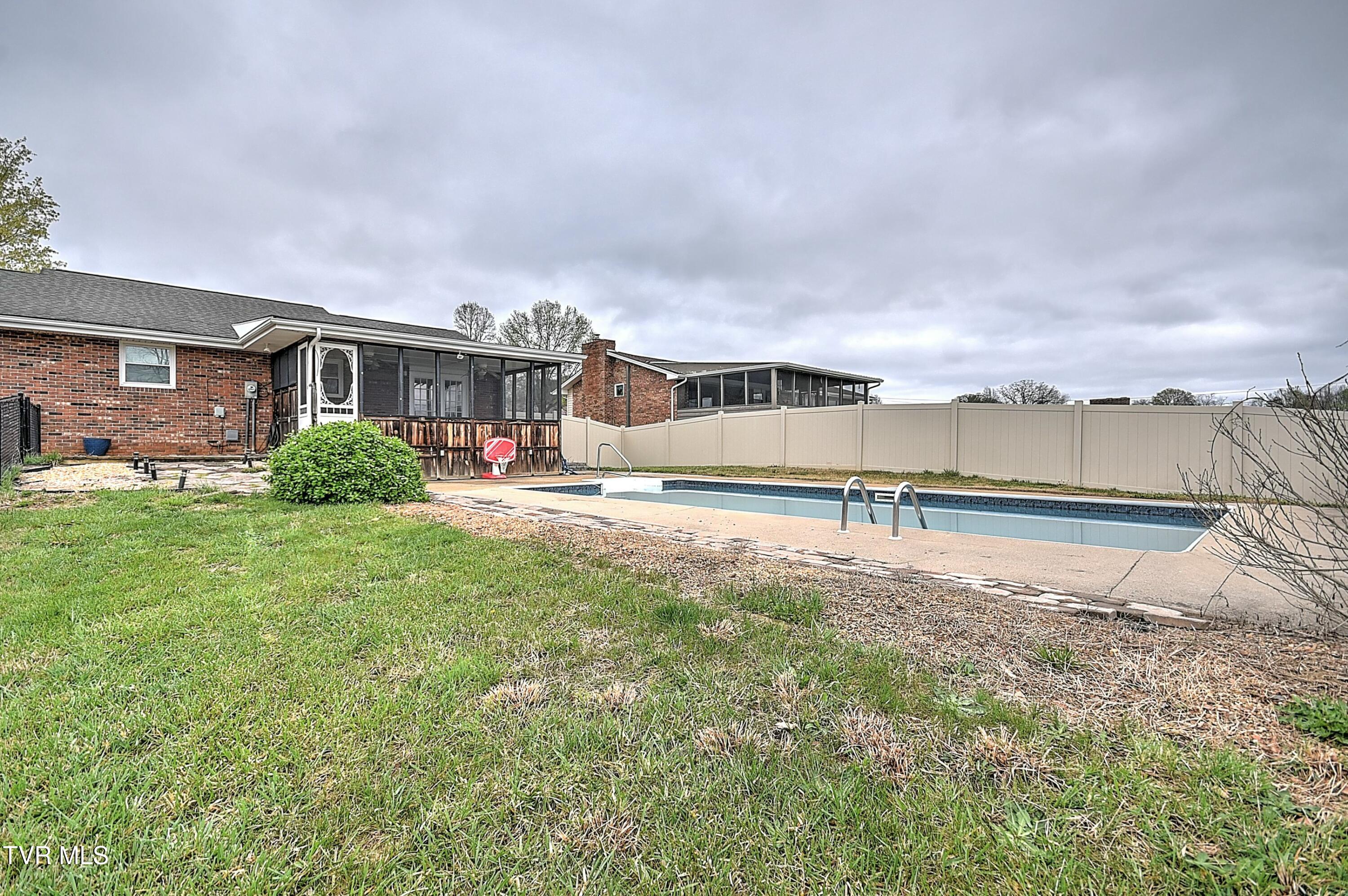 518 Spruce St Street, Mount Carmel, Tennessee image 49