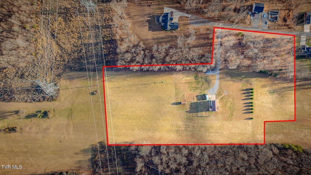 Photo of 319 Allenwood Drive, Surgoinsville, TN 37873 (MLS # 9989573)