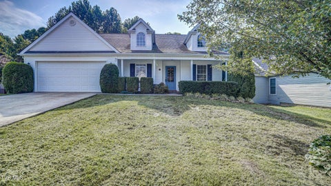 Homes For Sale - 214 Bradford Lane<br/> Bristol, TN 37620