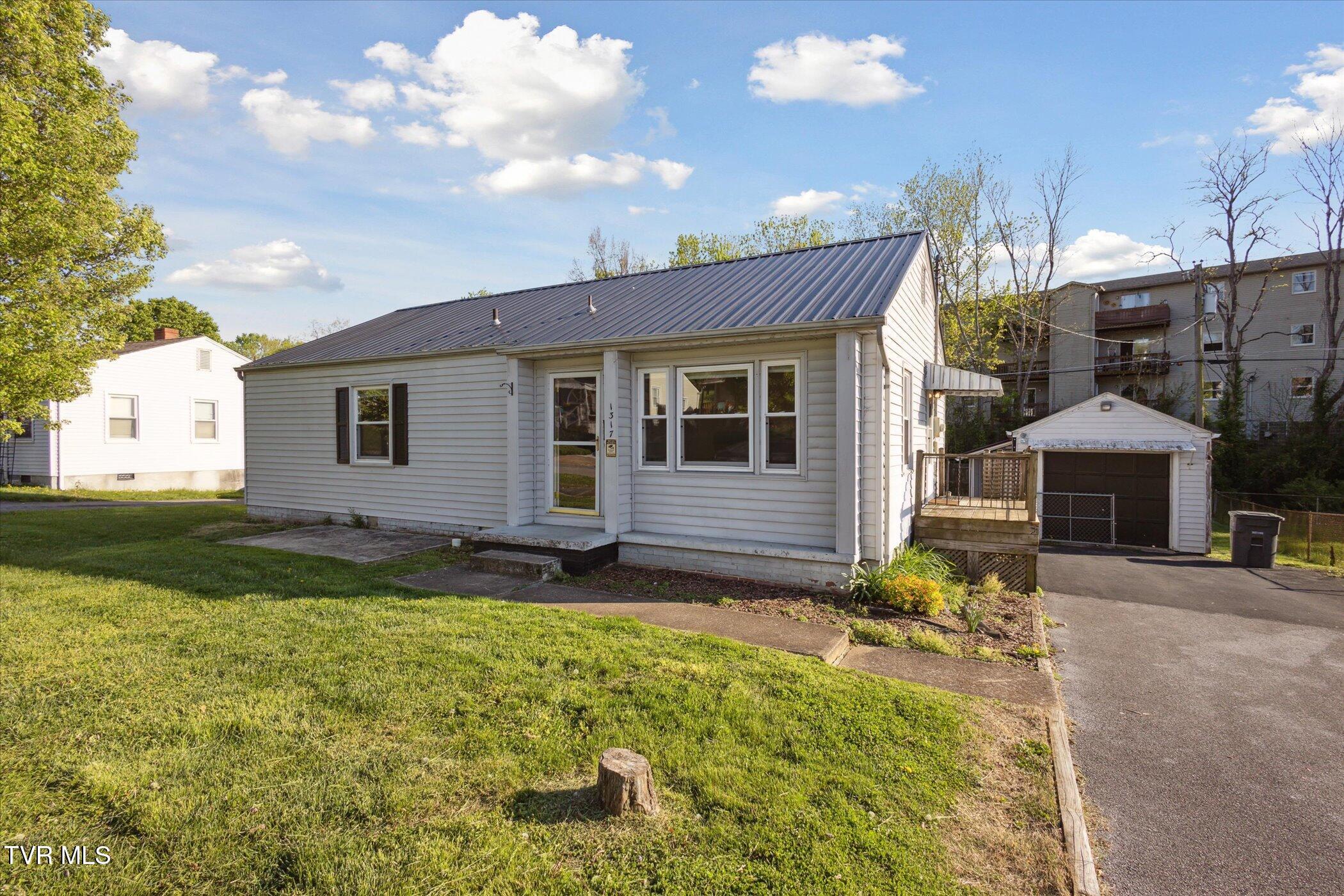 1317 Garden Drive, Kingsport, Tennessee image 6