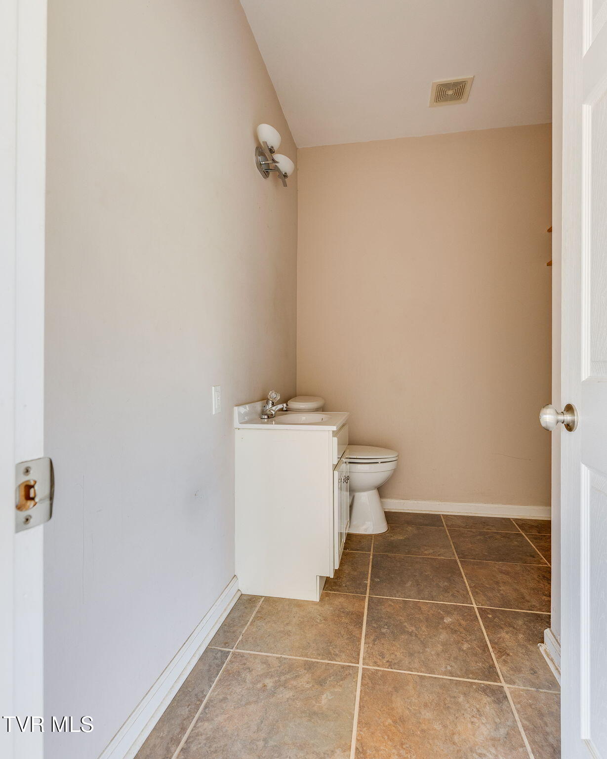 116 Massengill Avenue