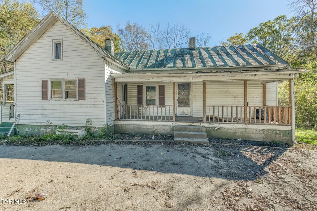Photo of 21189 Benhams Road, Bristol, VA 24202 (MLS # 10002445)