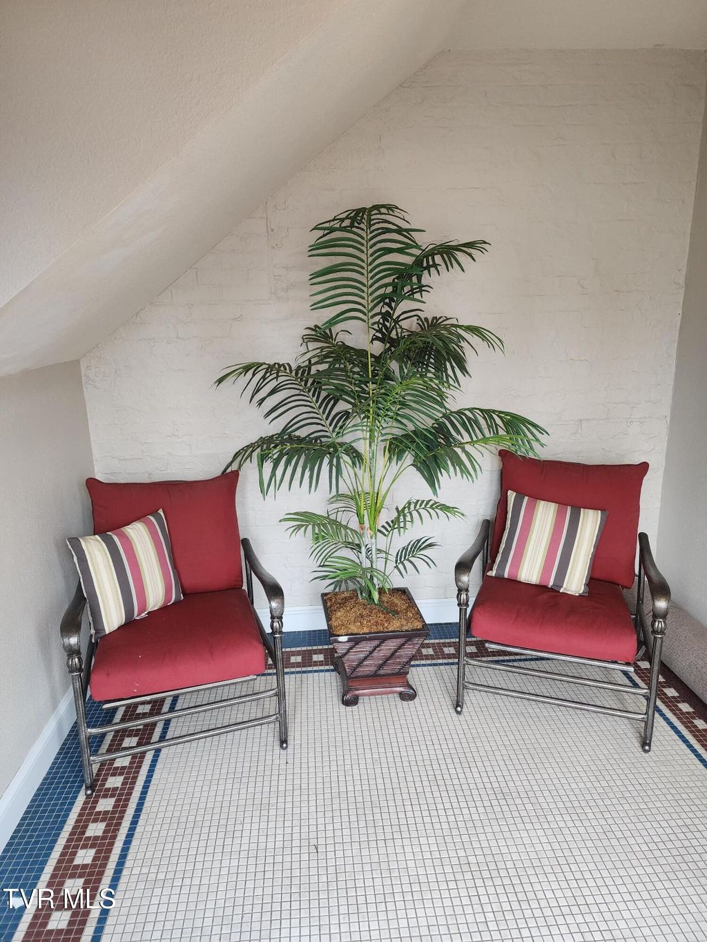 Photo of 555 Main Street #201, Kingsport, TN 37660 (MLS # 9989221)