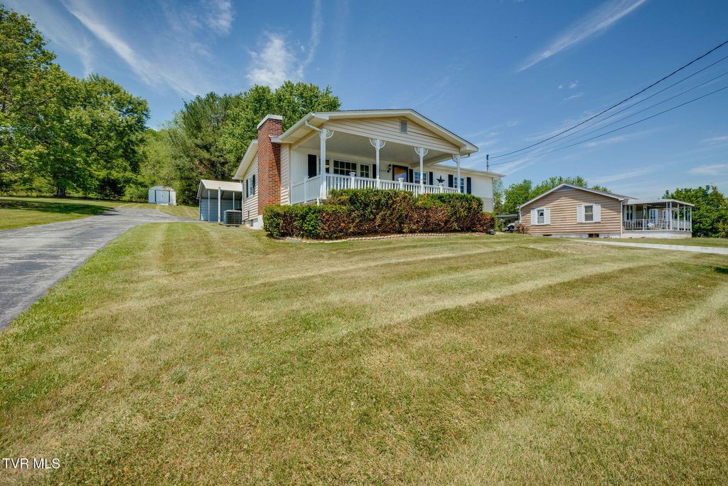 Photo of 810 Shakesville Road, Bristol, VA 24201 (MLS # 9995665)