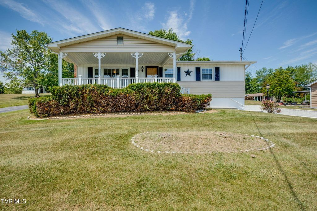 Photo of 810 Shakesville Road, Bristol, VA 24201 (MLS # 9995665)