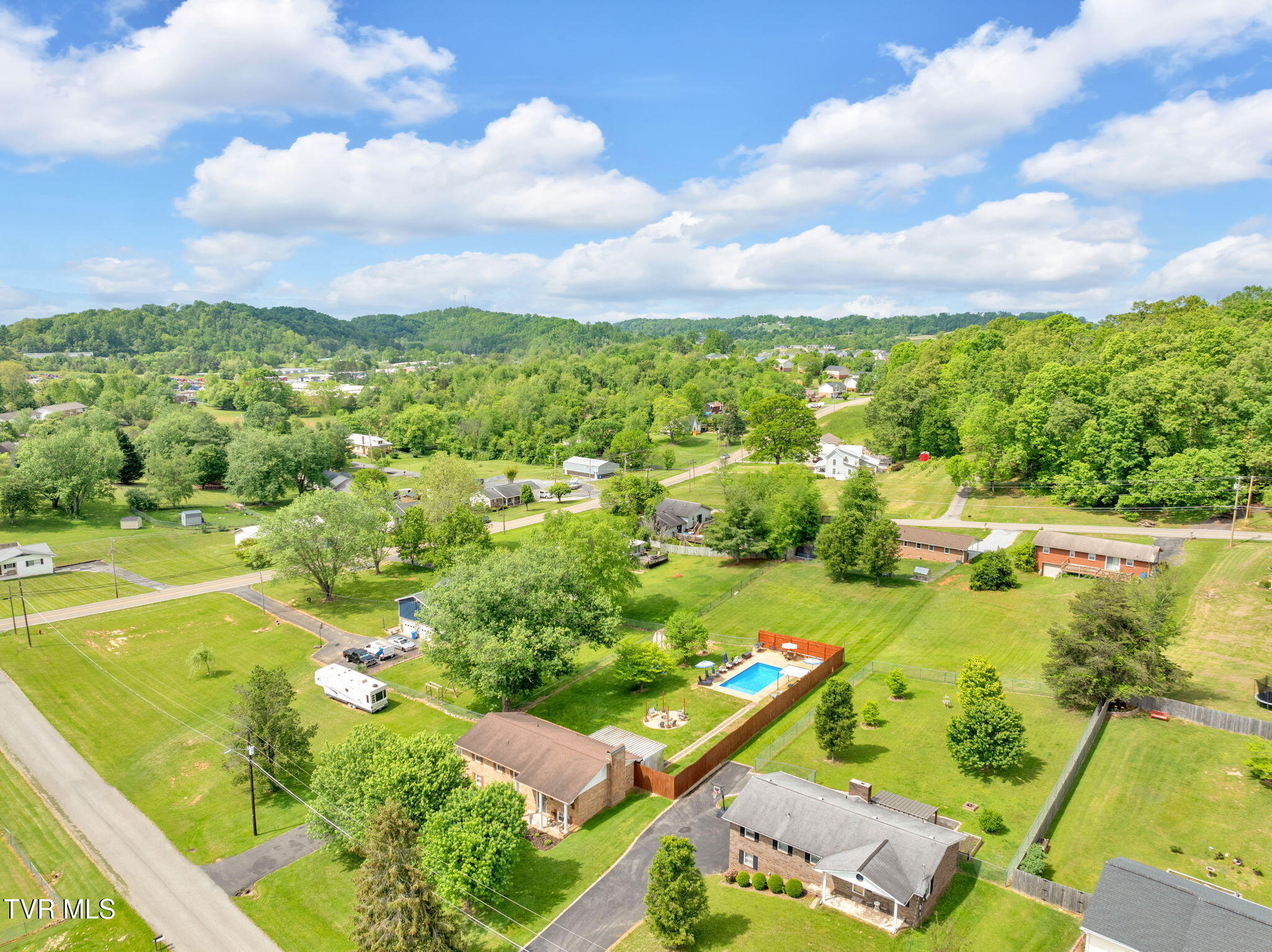 1105 Greenlee Drive, Jonesborough, Tennessee image 33