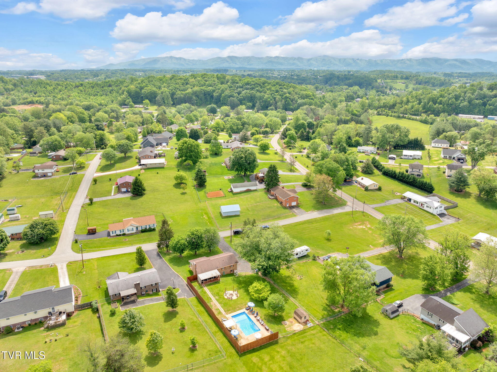 1105 Greenlee Drive, Jonesborough, Tennessee image 32