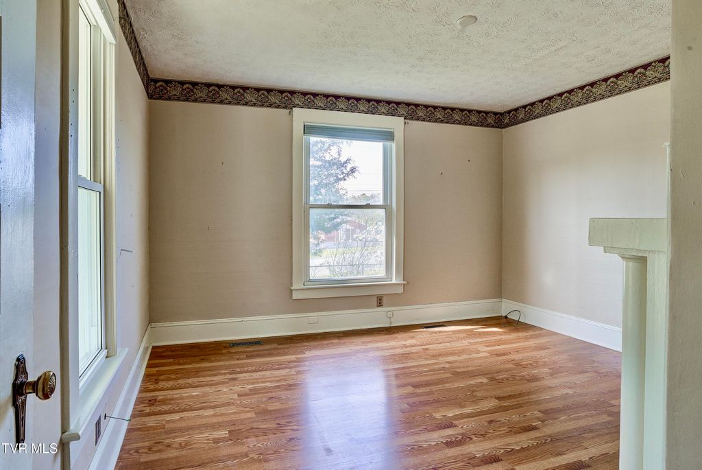 Photo of 1427 Highway 93, Fall Branch, TN 37656 (MLS # 9993749)