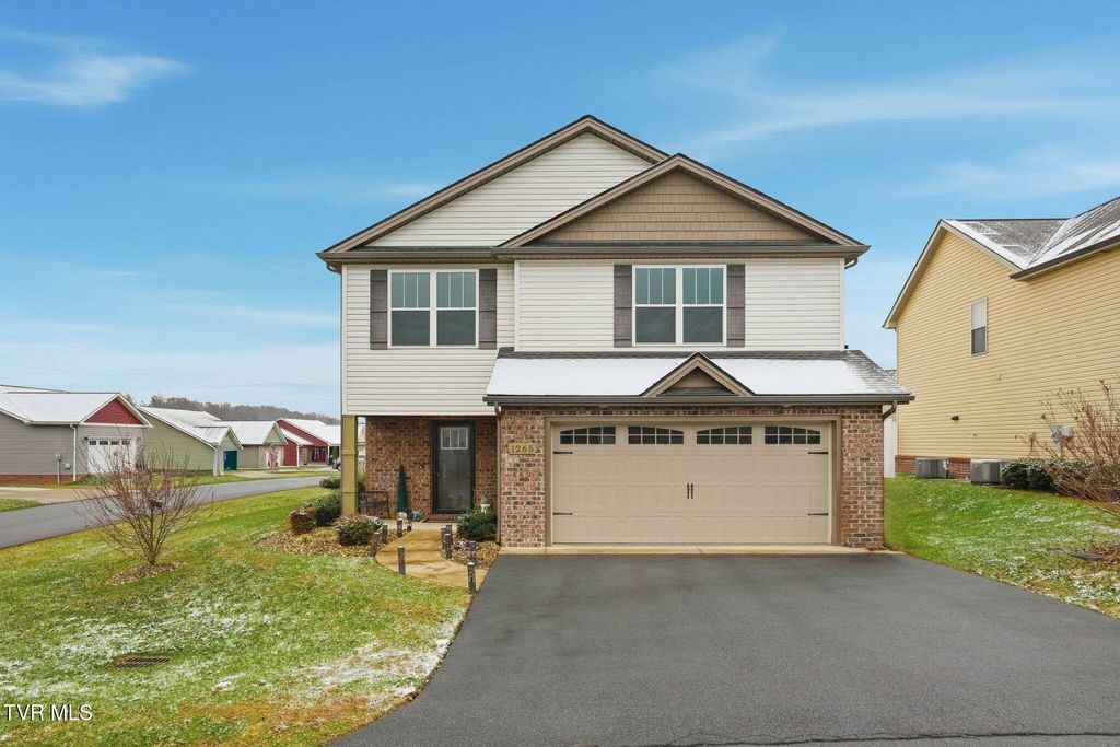 Photo of 1265 Lemongrass Drive, Jonesborough, TN 37659 (MLS # 9990087)
