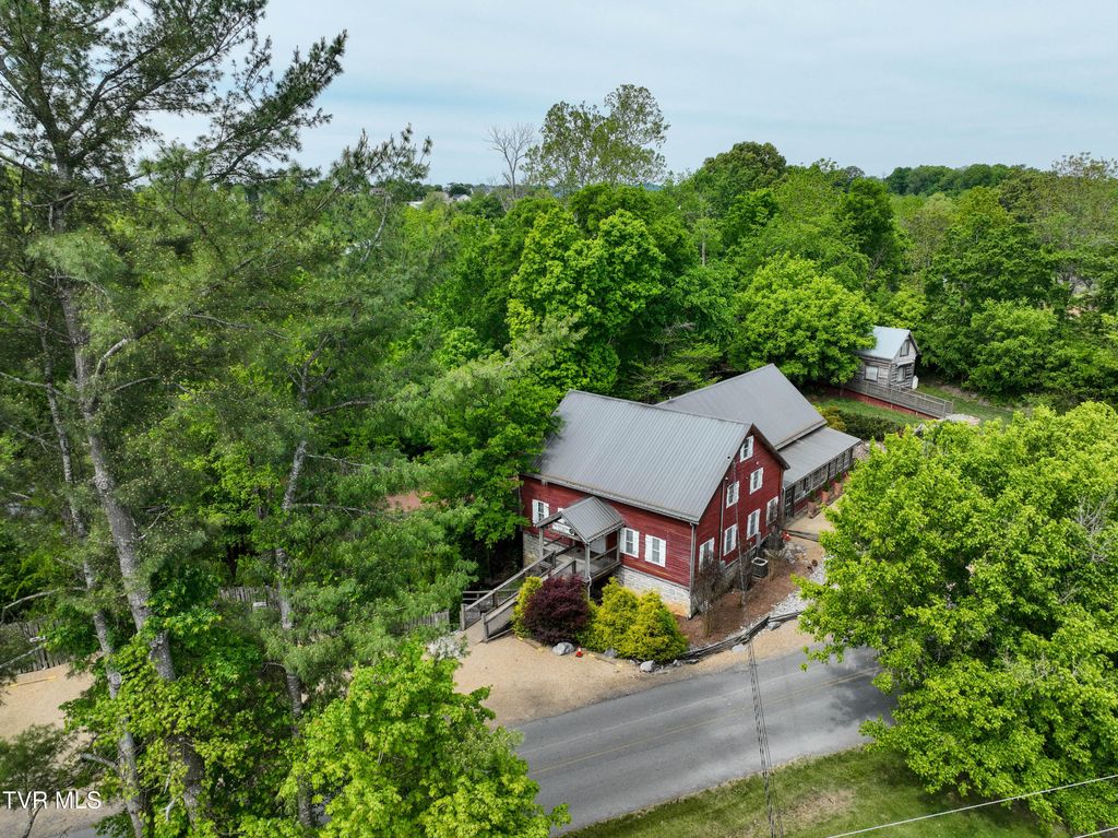 Photo of 715 Carson Creek Road, Limestone, TN 37681 (MLS # 9995271)