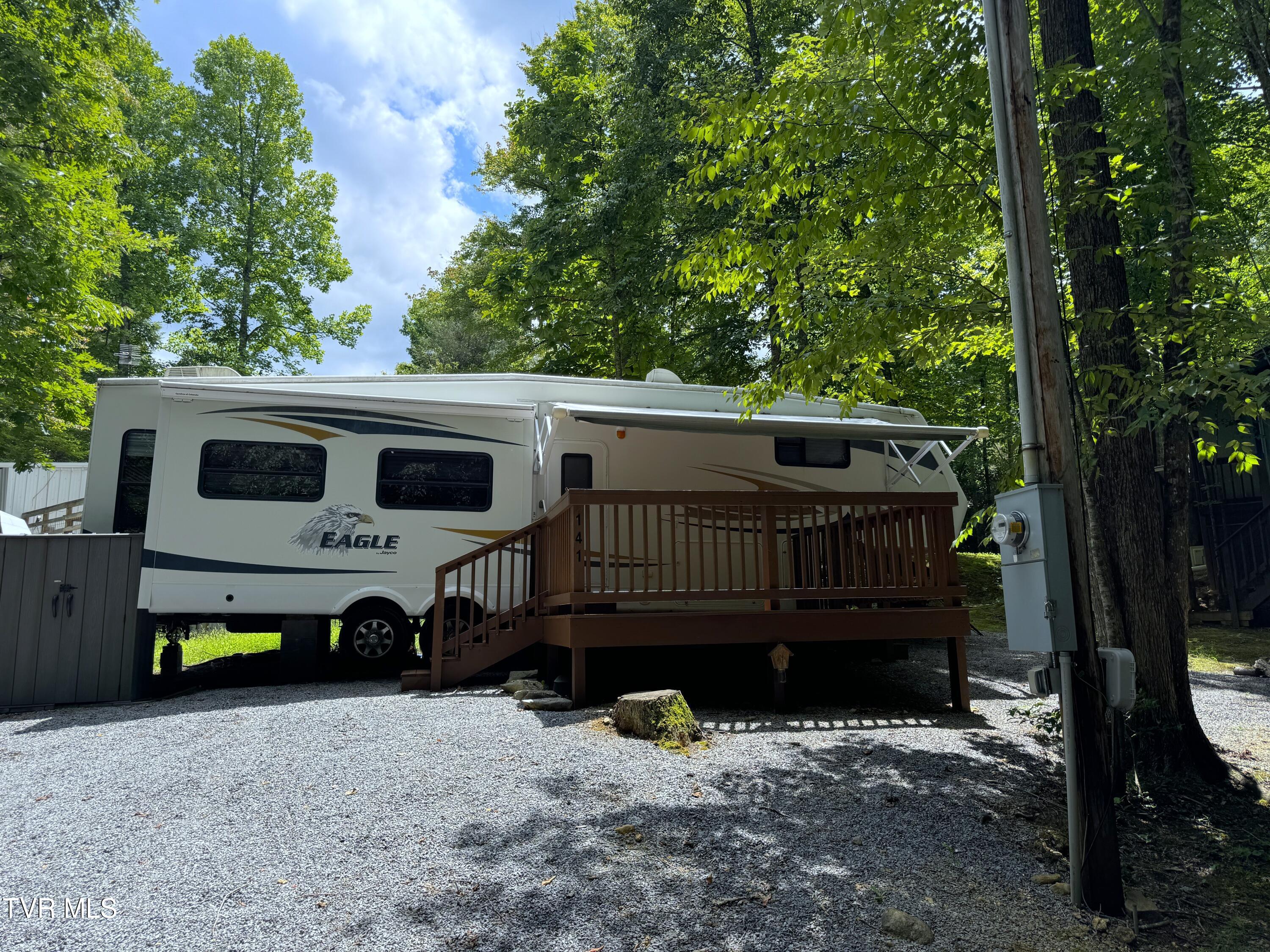 141/ Serenity Circle, Cosby, Tennessee image 4