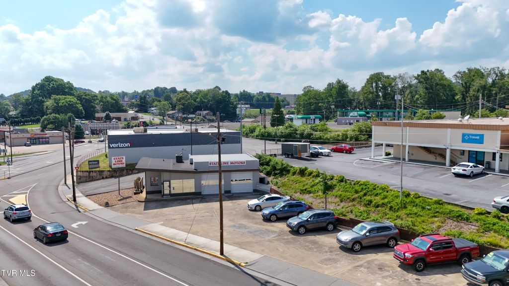 Photo of 2245 Euclid Avenue, Bristol, VA 24201 (MLS # 9983129)