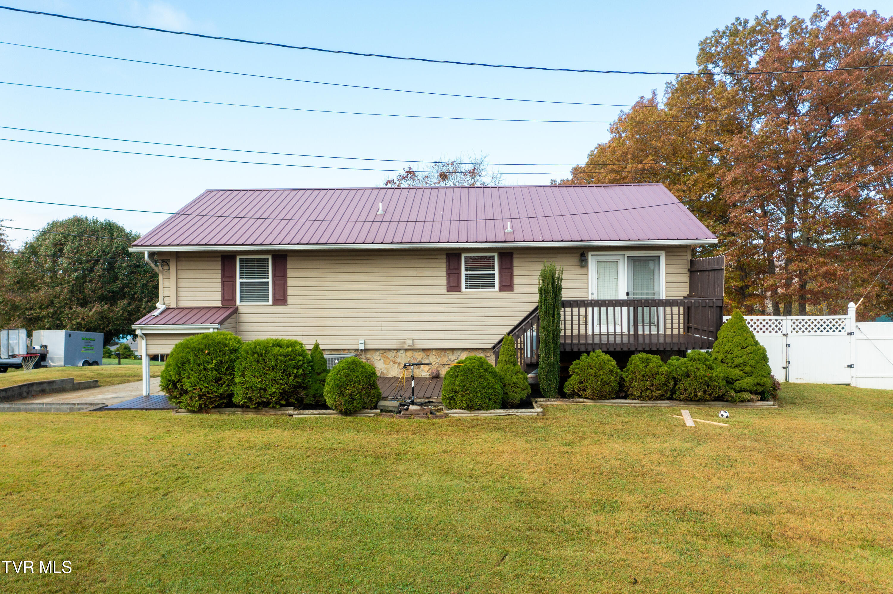 145 Linda Heights Lane, Fall Branch, Tennessee image 5