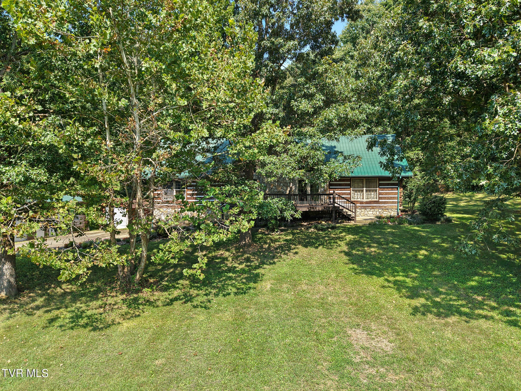 360 East Seven Springs Lane