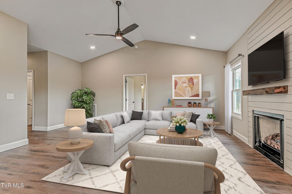 Photo of 116 Emerald Drive, Greeneville, TN 37745 (MLS # 9995348)