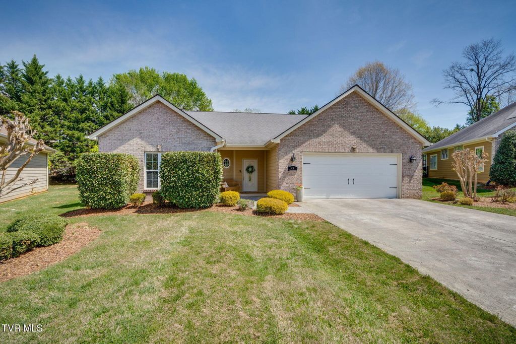 Photo of 29 Dunham Circle, Johnson City, TN 37601 (MLS # 9993786)