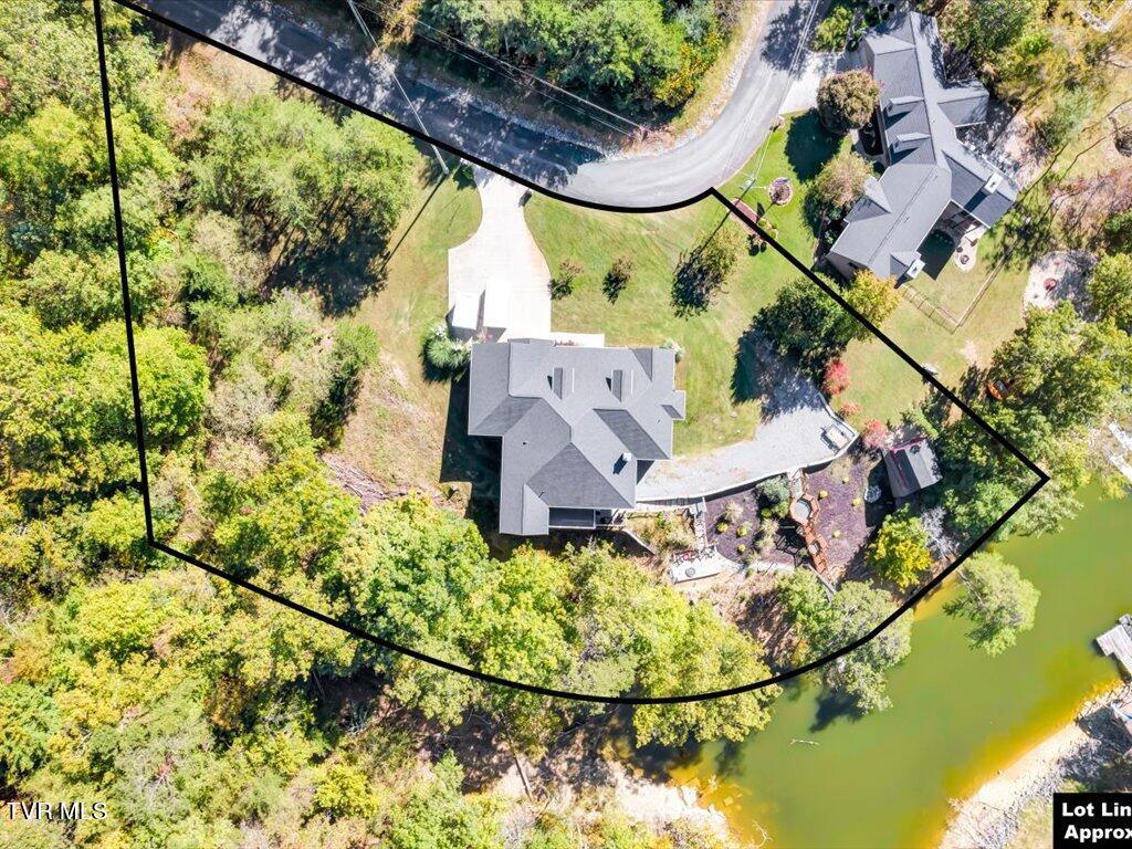 1610 Sequoyah Drive, Mooresburg, Tennessee image 2