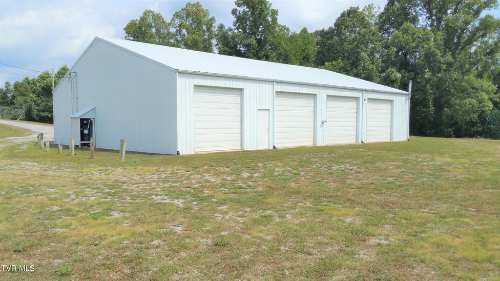 Photo of 12451251 Montvue Road, Kingsport, TN 37663 (MLS # 9994130)