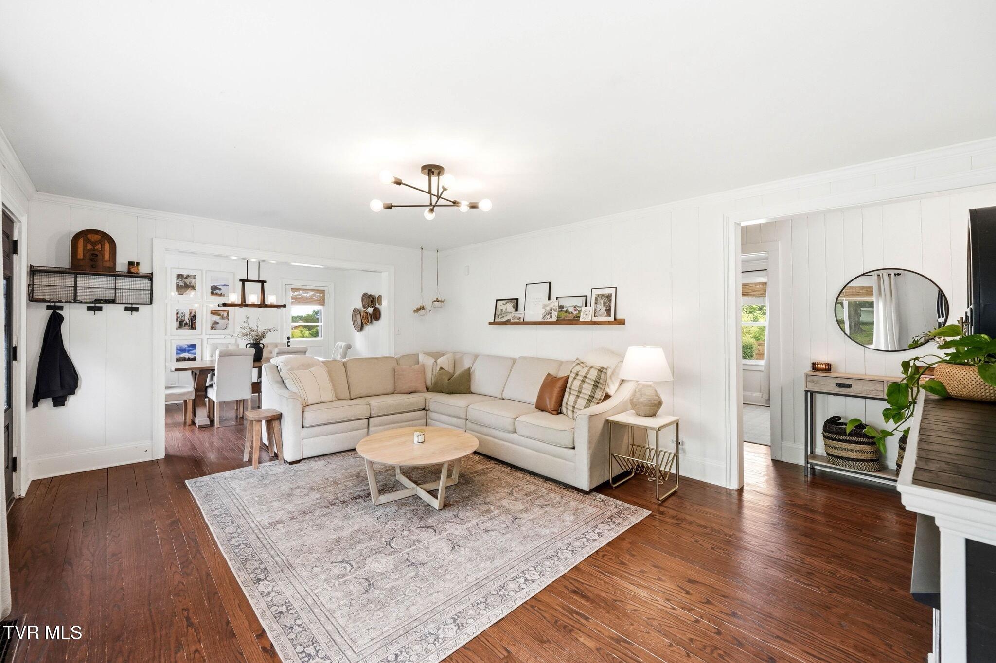 2401 Huffine Circle