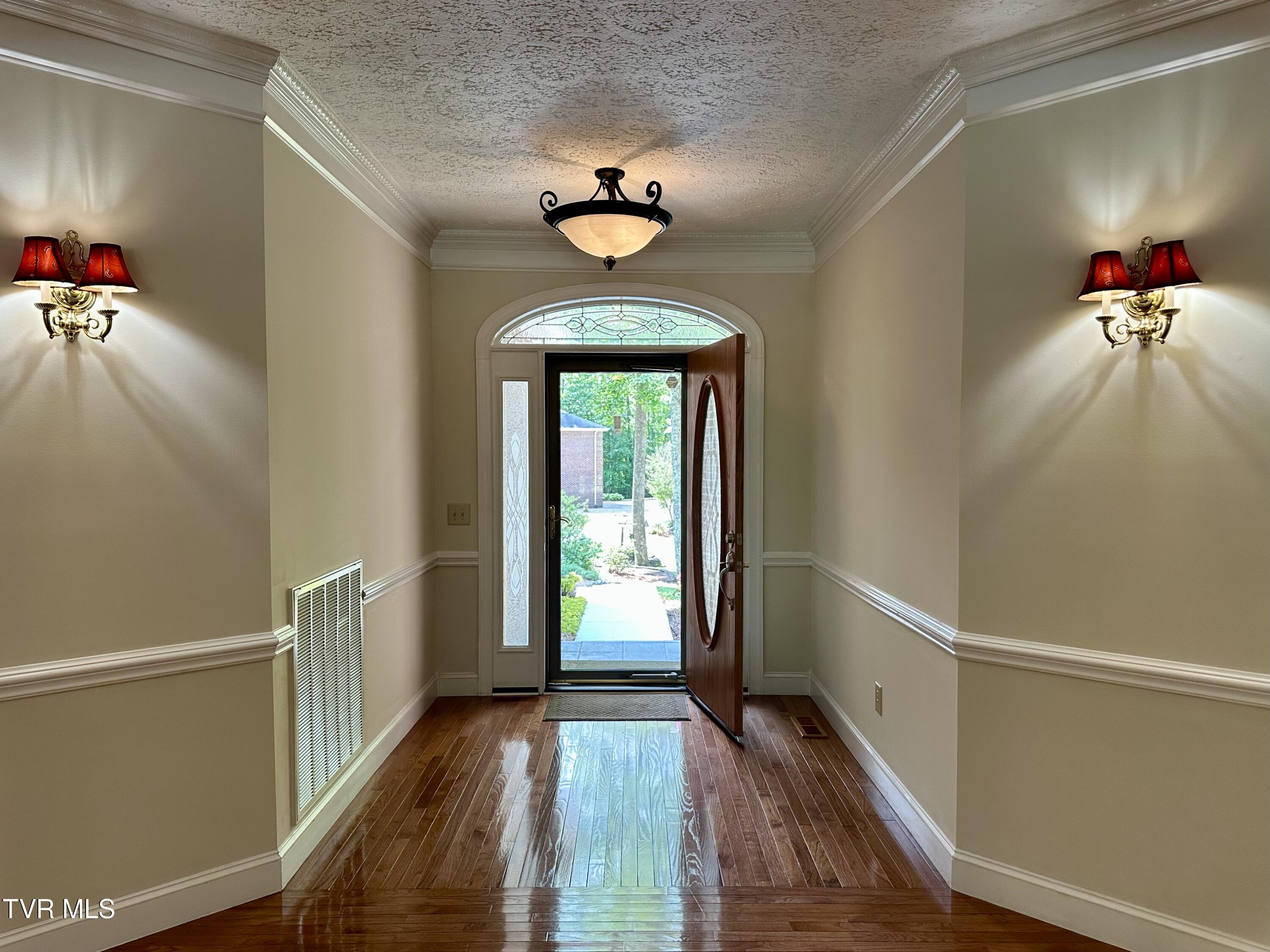 23677 Archery Range Road, Bristol, Virginia image 36