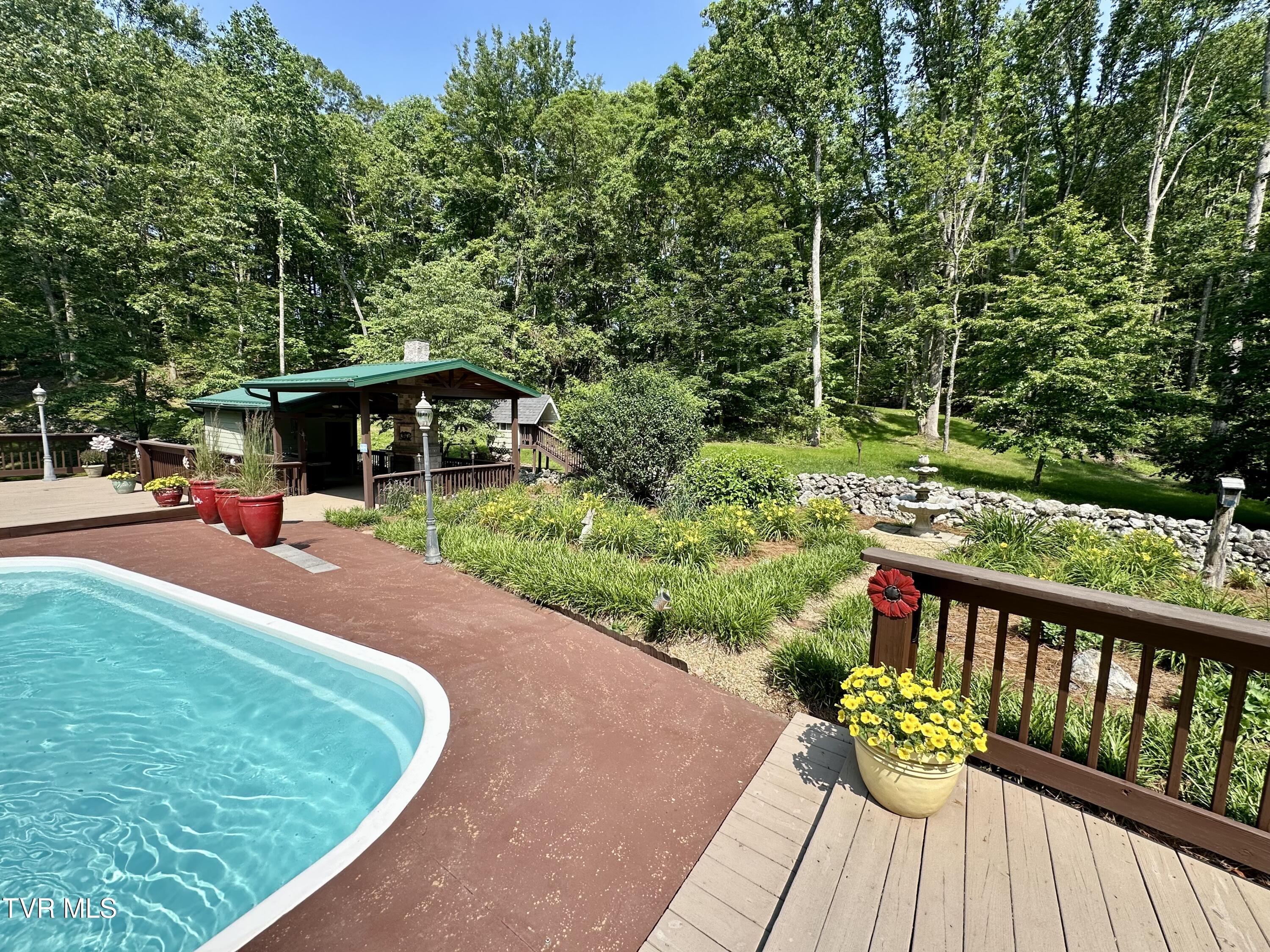 23677 Archery Range Road, Bristol, Virginia image 27