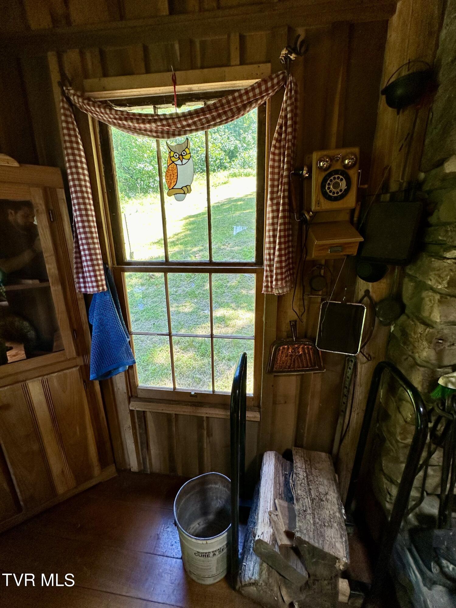 Big Moccasin Road, Nickelsville, Virginia image 16
