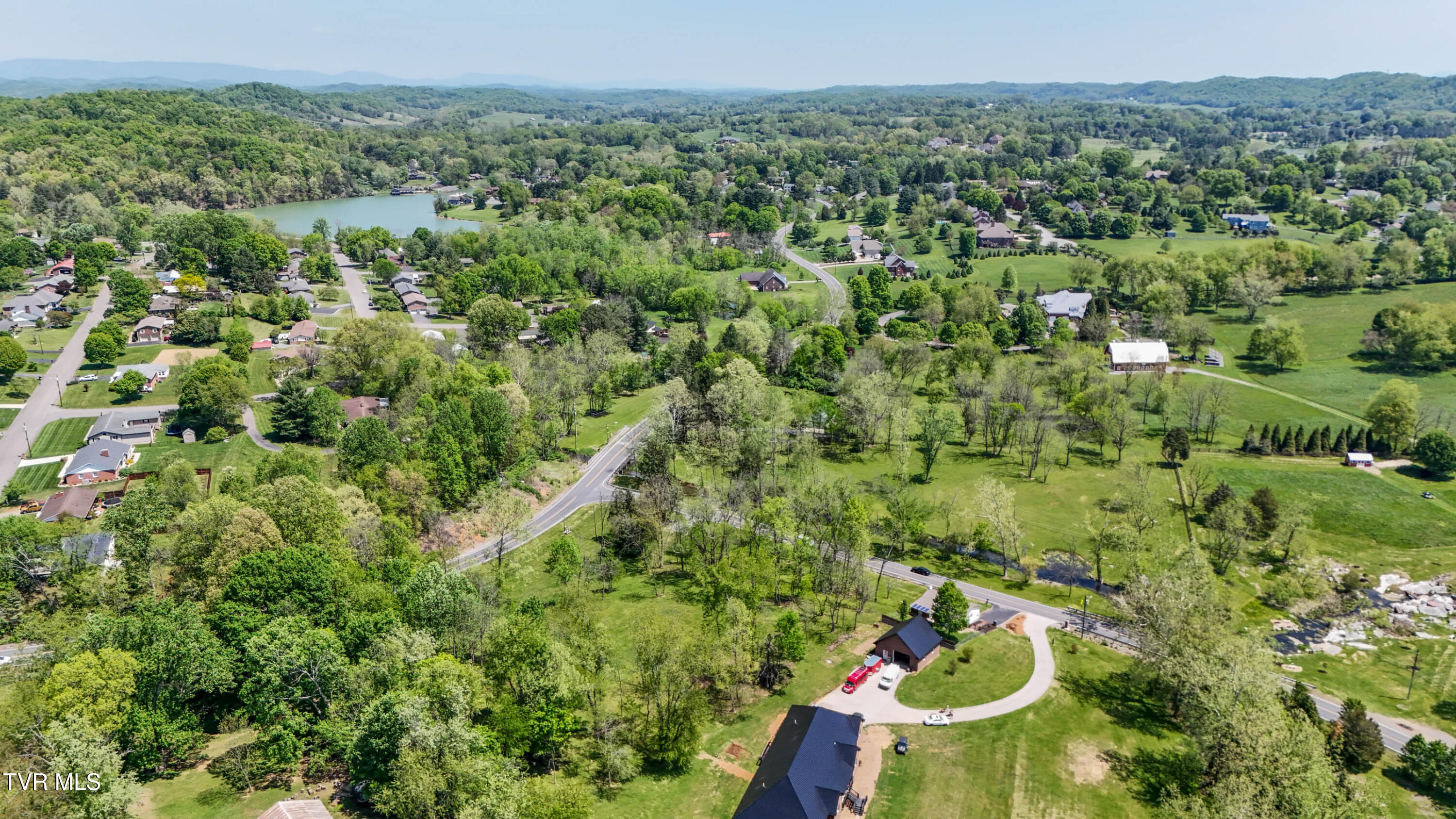 1912 King College Road, Bristol, Tennessee image 8
