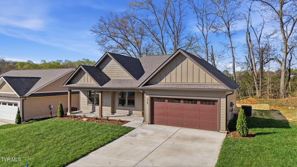 Photo of 329 Ty'S Place, Kingsport, TN 37663 (MLS # 9993728)