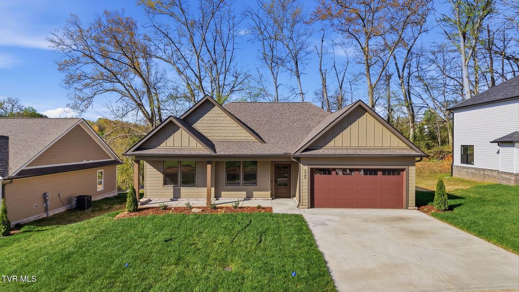 Photo of 329 Ty'S Place, Kingsport, TN 37663 (MLS # 9993728)