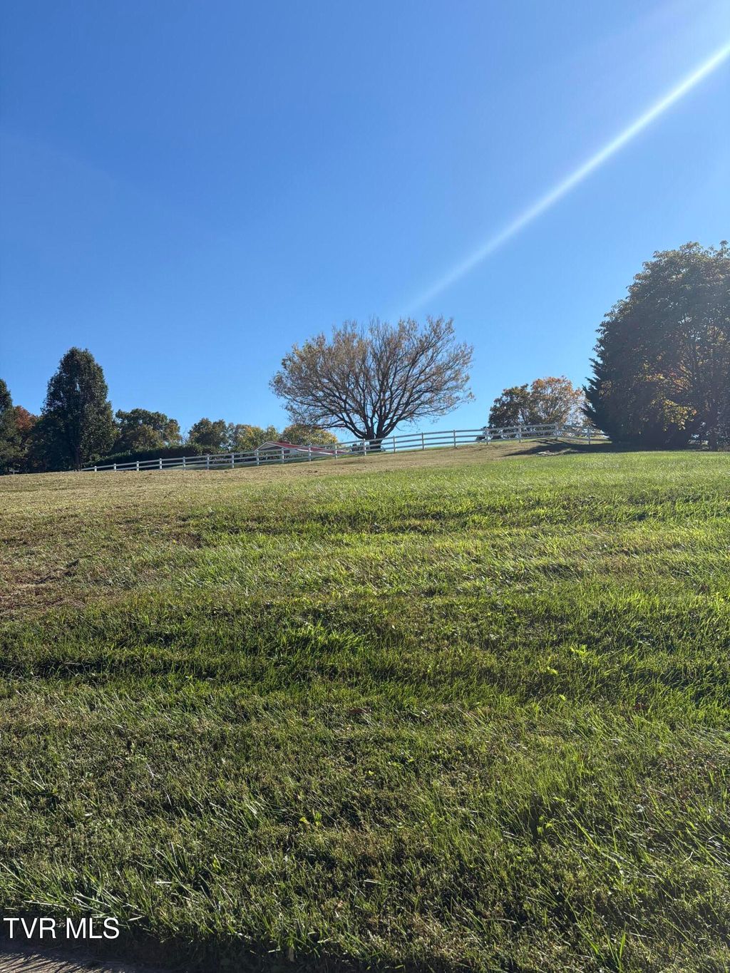 Photo of 106 Highland Gate Drive, Johnson City, TN 37615 (MLS # 9987094)