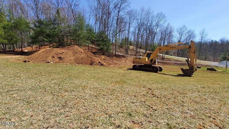 101 Homestead Drive, Unicoi, Tennessee image 6