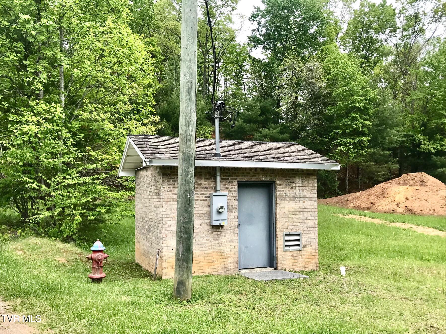 101 Homestead Drive, Unicoi, Tennessee image 17