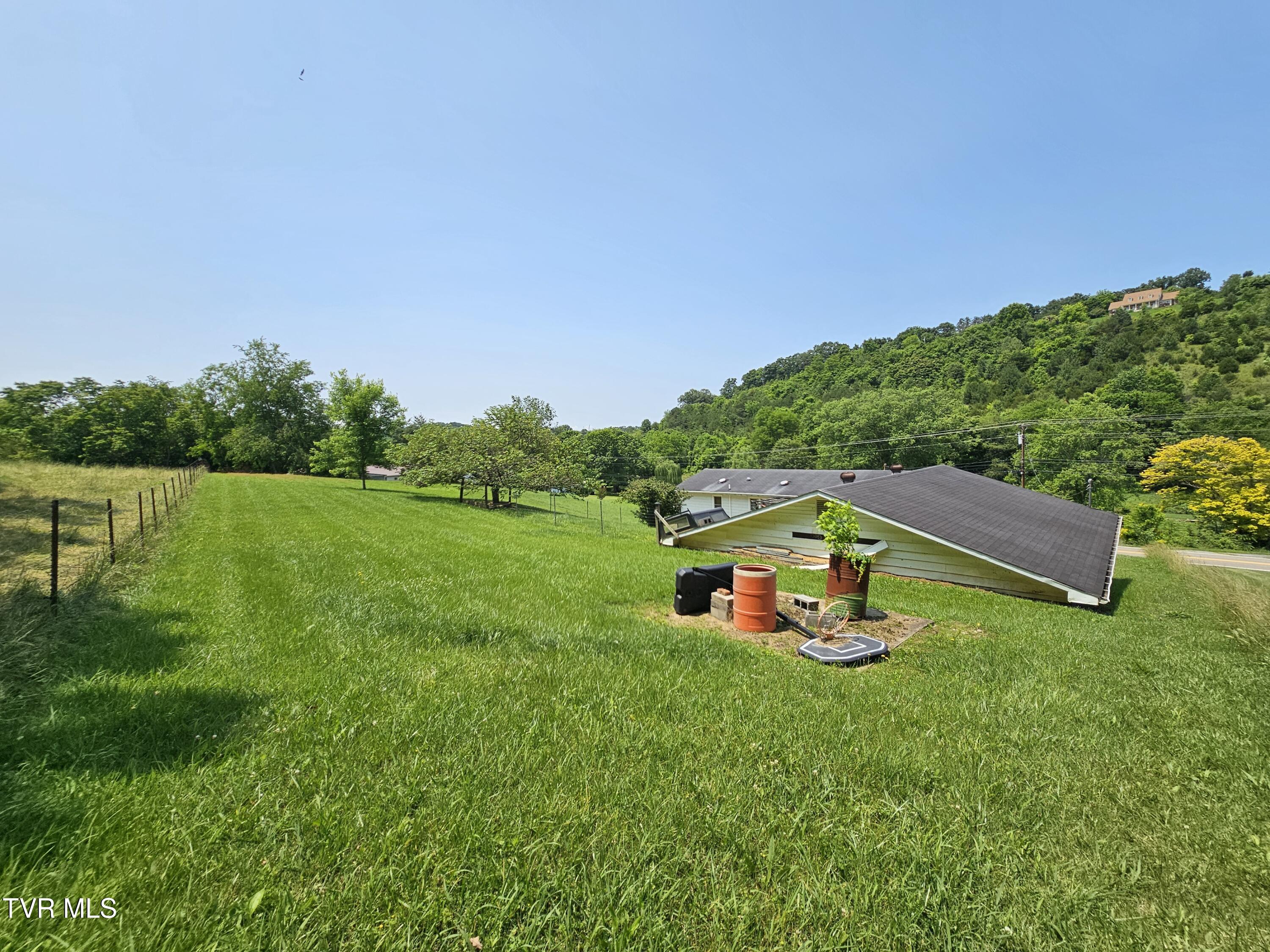 515 Chuckey Pike, Chuckey, Tennessee image 28